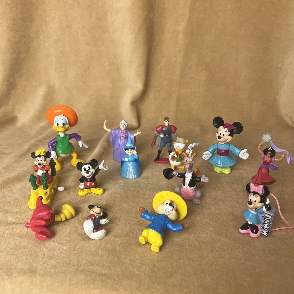 Disney Mini Figurine Lot Of 14 Mickey, Mini, Boots, Cinderella, Esmeralda, PVC